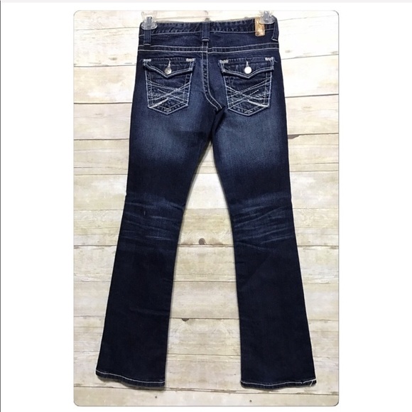 Maurices Boot Cut Dark Wash Flap Pocket Jeans Jr Size 1/2 - Picture 5 of 5